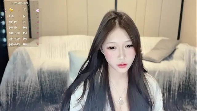 Snapshot of -monica-tina- chatting on November 2025 10:32:02 PM -monica-tina- online show from November 2025 10:32:02 PM