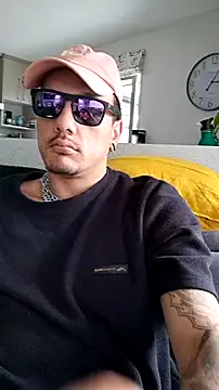 Snapshot of TAIZ69WORLD chatting on September 2025 02:57:01 AM TAIZ69WORLD online show from September 2025 02:57:01 AM