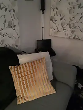 Snapshot of TAIZ69WORLD chatting on November 2025 01:13:01 PM TAIZ69WORLD online show from November 2025 01:13:01 PM