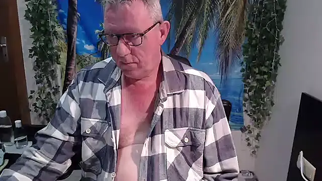 JamesBauer online show from December 2025 04:40:02 AM