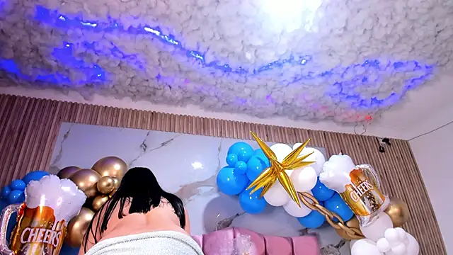 Nicolee19 online show from October 2025 11:11:02 PM