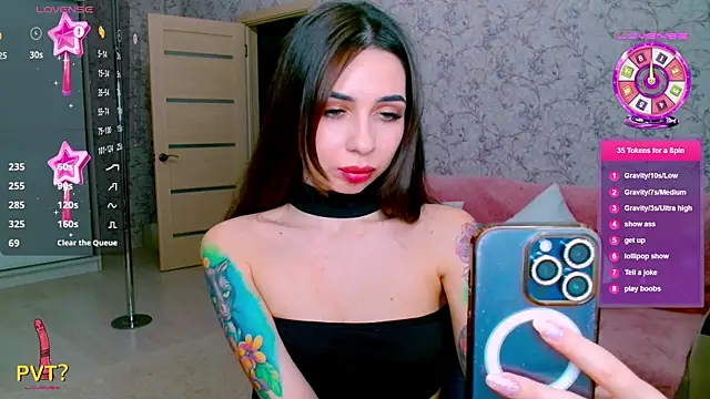 vinkiepinkie online show from March 2025 04:09:02 PM