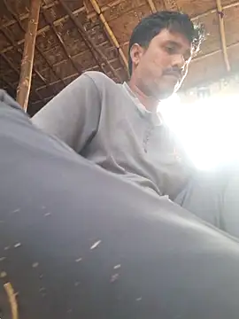 hot integer online show from October 2025 11:10:01 AM