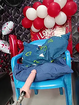 Megann 9 online show from February 2026 12:45:02 PM