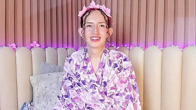 peachandtyron  online show from March 2025 10:20:01 PM