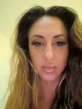 Snapshot of Brilliant-Splashes chatting on February 2026 01:09:02 AM Brilliant-Splashes online show from February 2026 01:09:02 AM