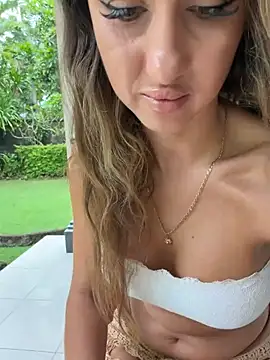 Snapshot of Brilliant-Splashes chatting on February 2026 02:34:02 AM Brilliant-Splashes online show from February 2026 02:34:02 AM