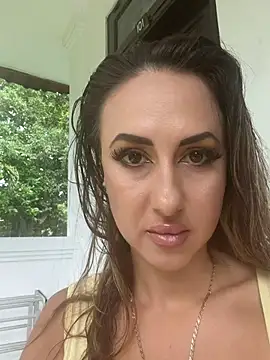 Snapshot of Brilliant-Splashes chatting on March 2026 02:07:02 AM Brilliant-Splashes online show from March 2026 02:07:02 AM