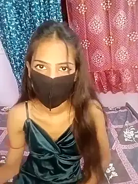 Snapshot of LOVE_BUG1 chatting on March 2025 03:24:02 PM LOVE BUG1 online show from March 2025 03:24:02 PM