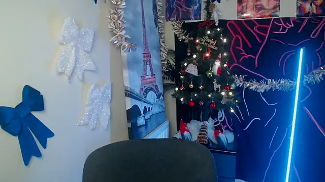 VanessaRey  online show from December 2025 07:48:02 AM