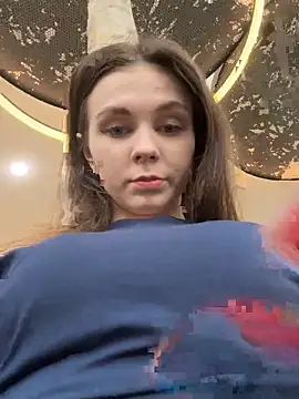 MilaBee online show from February 2026 06:29:02 AM