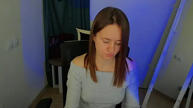 Catherine e online show from October 2025 06:52:02 PM