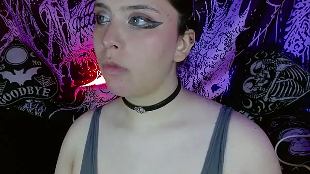 Snapshot of mikaskullcs chatting on September 2025 04:35:01 AM mikaskullcs online show from September 2025 04:35:01 AM