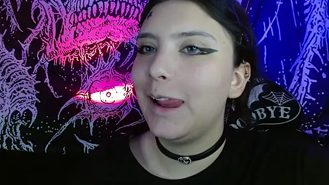 Snapshot of mikaskullcs chatting on September 2025 04:38:01 AM mikaskullcs online show from September 2025 04:38:01 AM