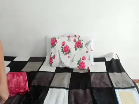 DulceXmile online show from October 2025 07:04:02 PM