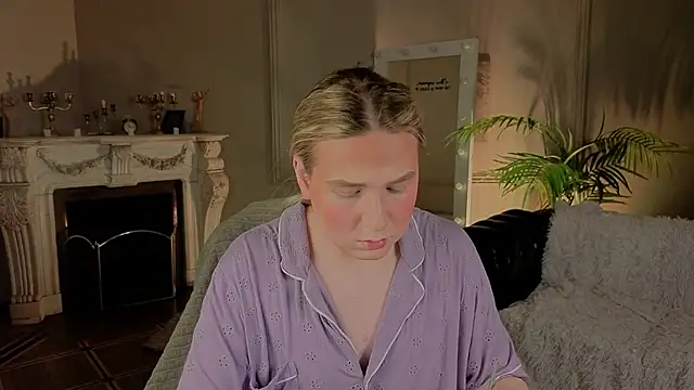 Jes Solar online show from February 2026 06:01:01 PM