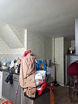 Snapshot of MissQueenBeex chatting on November 2025 04:00:01 PM MissQueenBeex online show from November 2025 04:00:01 PM