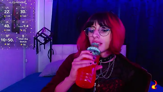 goth minerva online show from November 2025 01:21:02 PM