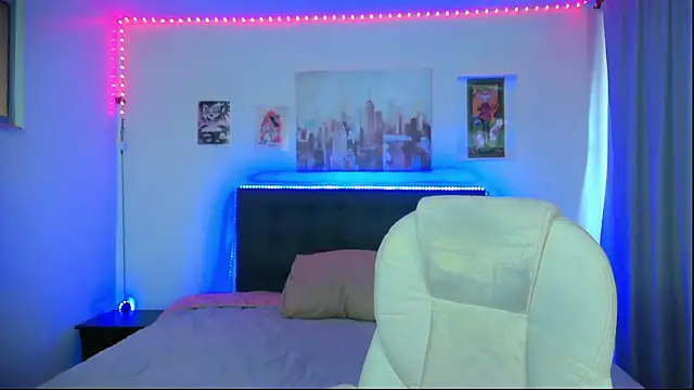 goth minerva online show from February 2026 01:27:02 PM