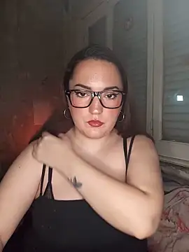 Snapshot of myla_rommer1 chatting on June 2026 03:55:01 AM myla rommer1 online show from June 2026 03:55:01 AM
