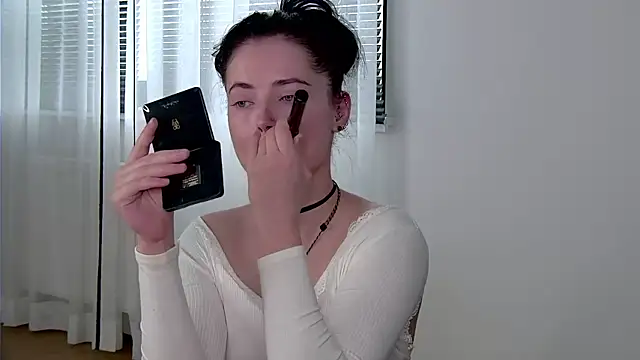 Snapshot of AshleyD_ chatting on May 2026 02:24:02 PM AshleyD online show from May 2026 02:24:02 PM