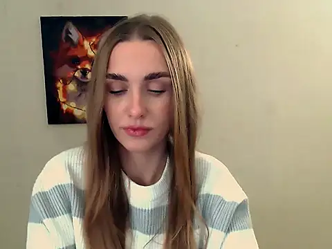 Snapshot of Doll_Angelina chatting on November 2025 06:56:02 AM Doll Angelina online show from November 2025 06:56:02 AM