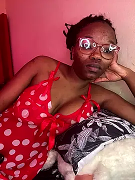 YummyMelanin117 online show from January 2026 01:48:02 PM