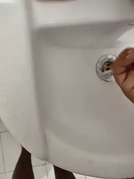 Snapshot of UAjit chatting on September 2025 01:07:02 AM UAjit online show from September 2025 01:07:02 AM