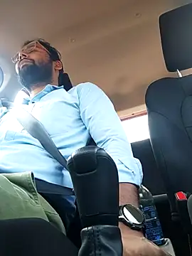 UAjit online show from November 2025 08:24:01 AM