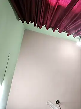 Eshwari Chopra online show from September 2025 04:14:01 AM