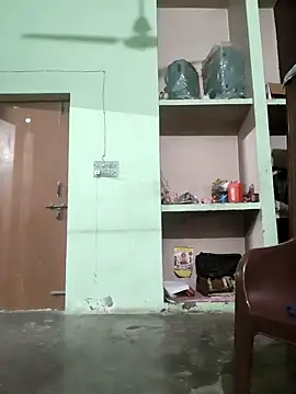 Eshwari Chopra online show from November 2025 06:35:02 AM