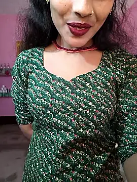 Eshna Dabral online show from November 2025 03:27:01 AM