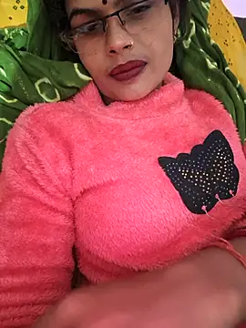 Eshna Dabral online show from November 2025 02:57:02 PM