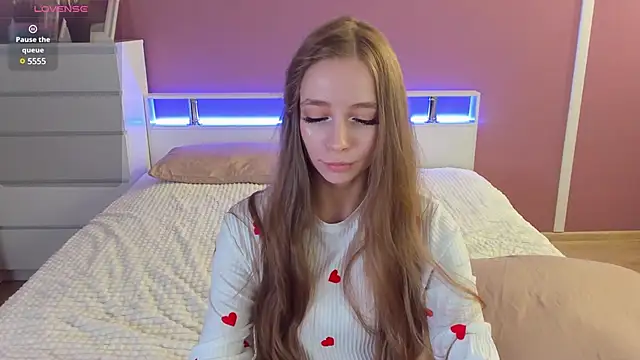 Amy Waynee online show from March 2025 10:28:02 PM