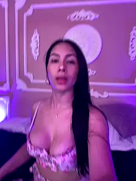 ArianaReynoldss online show from September 2025 07:39:02 PM