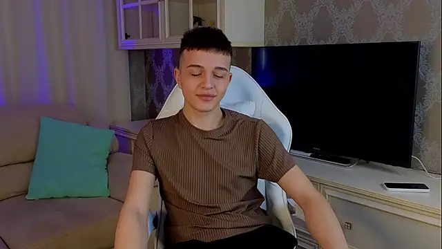 claus boy online show from March 2025 08:34:02 AM