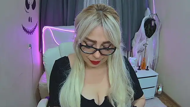 KatrinaCharm online show from October 2025 06:57:02 AM