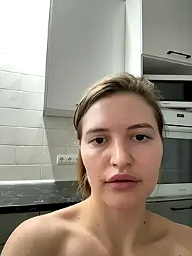 TesssaHart online show from November 2025 08:08:01 PM