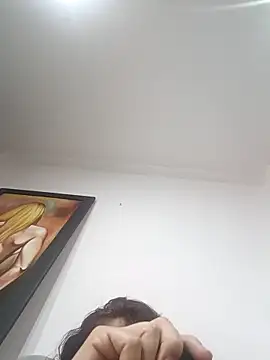 lunadicty online show from February 2025 11:21:02 PM