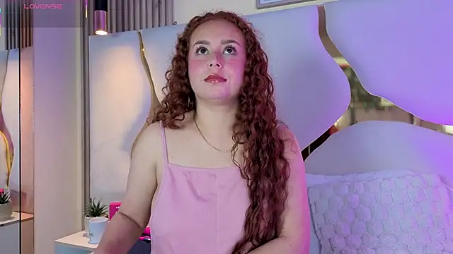 AmmberJones online show from October 2025 01:20:01 PM