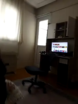 leona633 online show from March 2025 10:10:02 AM