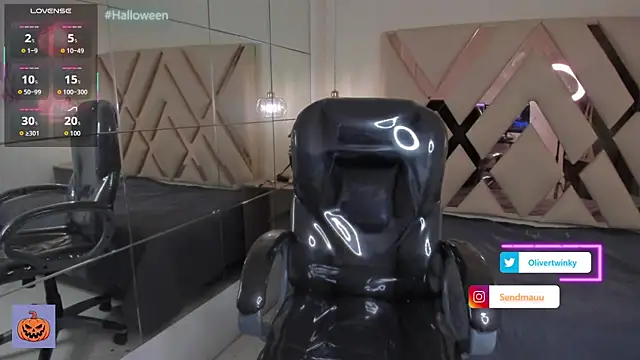 OliverTwinky online show from October 2025 01:34:02 PM