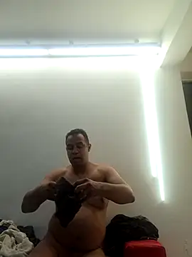 elnegro707070 online show from March 2026 11:45:02 PM