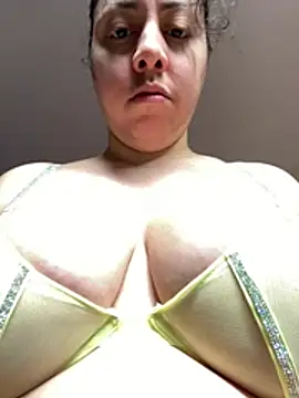 Snapshot of w3tkittty chatting on June 2026 10:14:02 PM w3tkittty online show from June 2026 10:14:02 PM