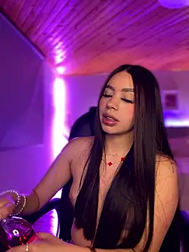 Snapshot of Cristina_pinkk chatting on January 2026 05:57:01 AM Cristina pinkk online show from January 2026 05:57:01 AM