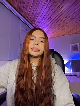 Snapshot of Cristina_pinkk chatting on March 2026 02:25:01 AM Cristina pinkk online show from March 2026 02:25:01 AM