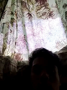 Snapshot of Omoraia chatting on October 2025 06:50:02 PM Omoraia online show from October 2025 06:50:02 PM