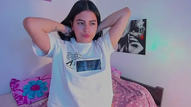 mialeia01 online show from September 2025 06:07:01 PM