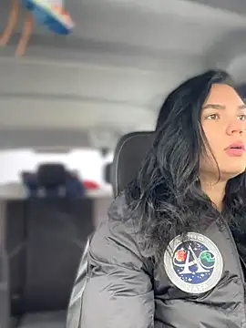 Snapshot of MeekyRich chatting on November 2025 04:45:02 AM MeekyRich online show from November 2025 04:45:02 AM