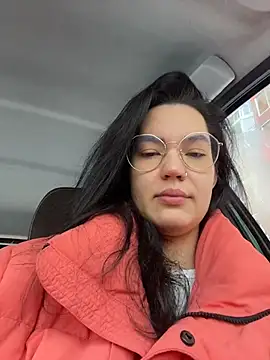 Snapshot of MeekyRich chatting on November 2025 03:50:01 AM MeekyRich online show from November 2025 03:50:01 AM